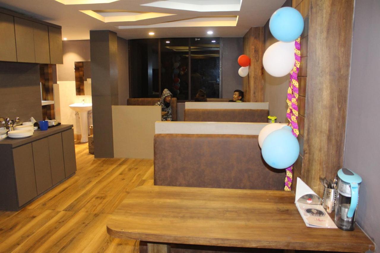 Hotel Oak Namchi Bagian luar foto