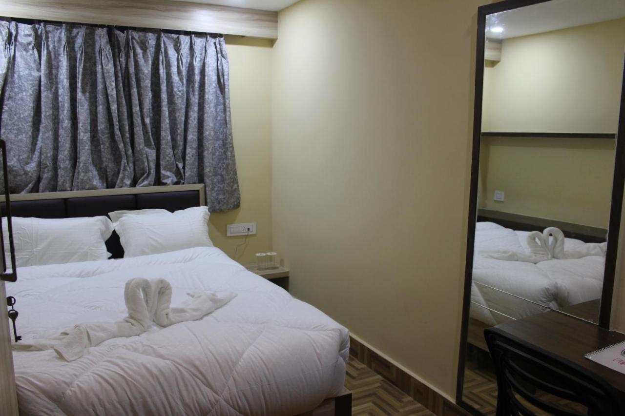 Hotel Oak Namchi Bagian luar foto